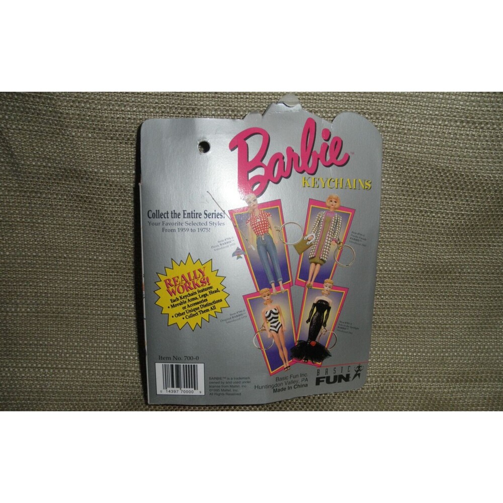 NEW 1995 VINTAGE, by BASIC FUN #700-0, BARBIE BLONDE KEYCHAIN (4" TALL) - Picture 8 of 9